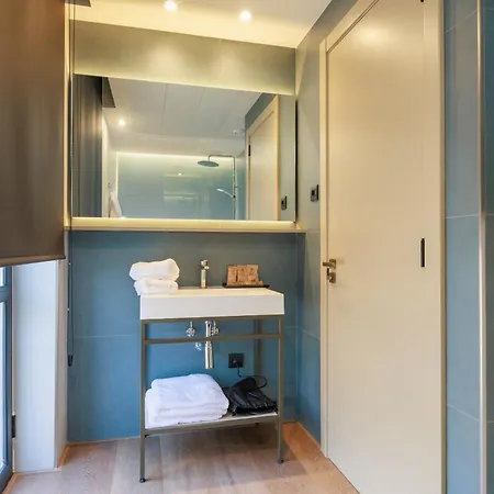 Hotel Medinaceli New Reopening 2025 Barcelona Room photo
