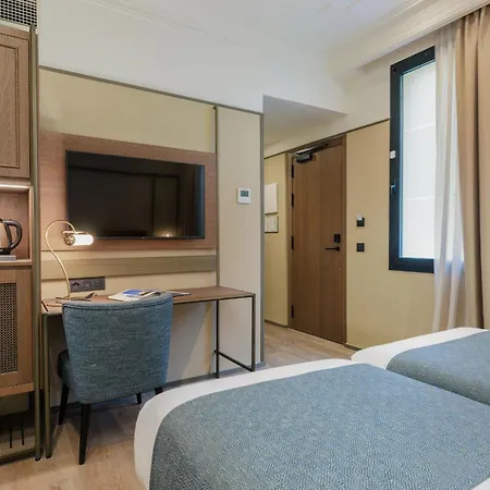 Hotel Medinaceli New Reopening 2025 Barcelona Room photo